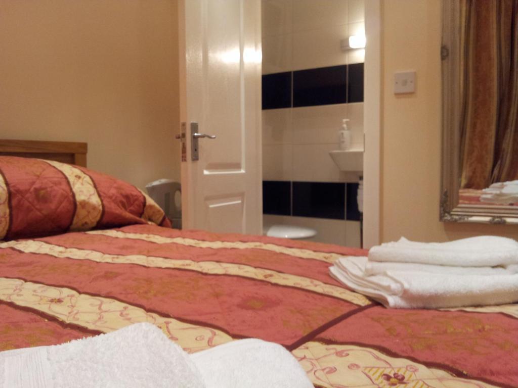 The Dharma Lodge Энфилд Номер фото